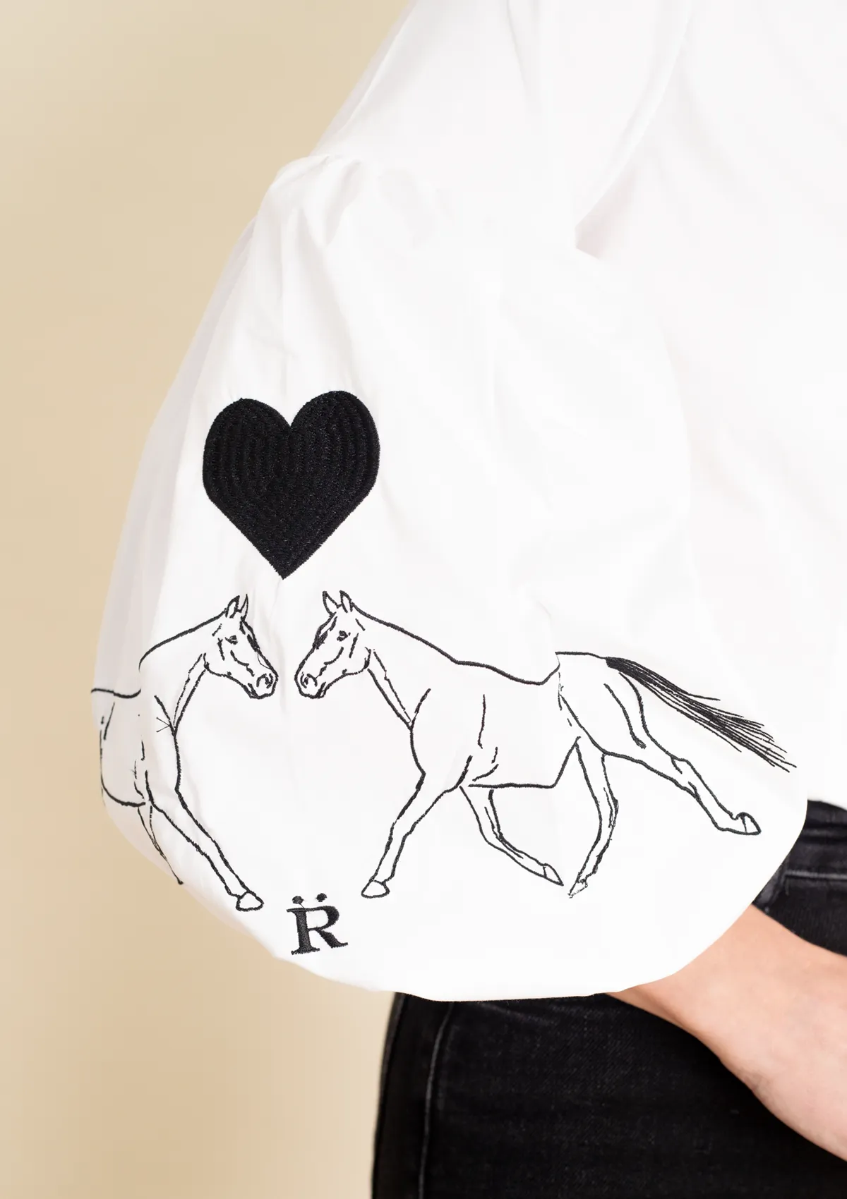 Annie Shirt Embroidered | White & Black