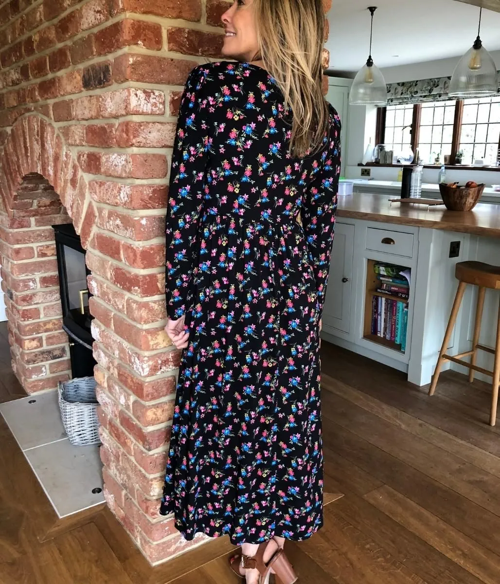 Black Carrie Tea Dress